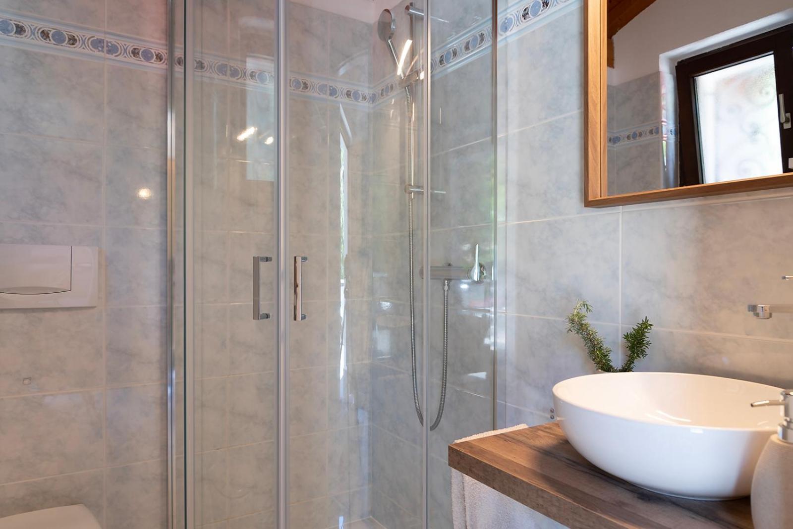 Suite With View - Free Parking - Appartamento Aurora ลูกาโน ภายนอก รูปภาพ